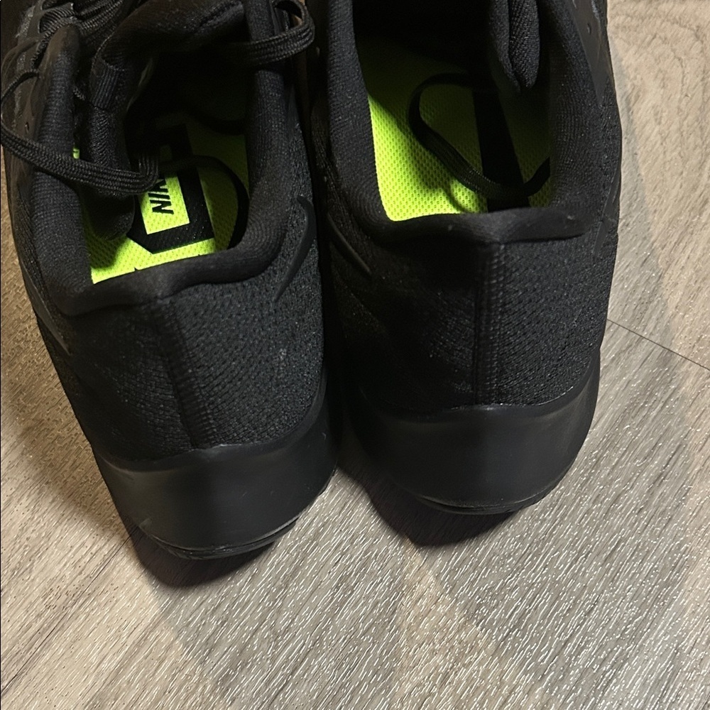Nike Air Zoom Pegasus 38 Black Athletic Shoes - Picture 8 of 10